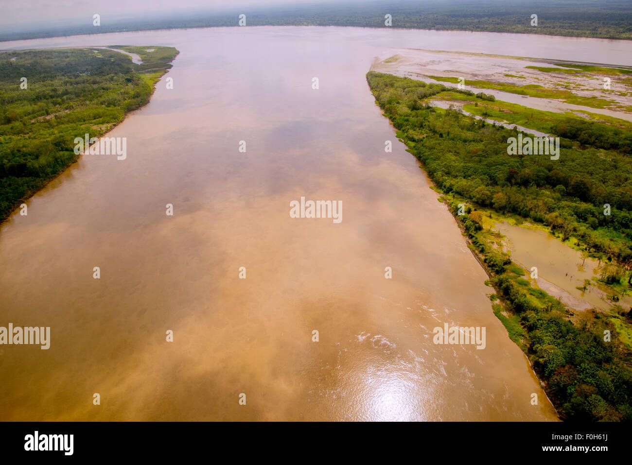 Fiume del Amazon antenna, vicino a Iquitos, Perù Foto Stock