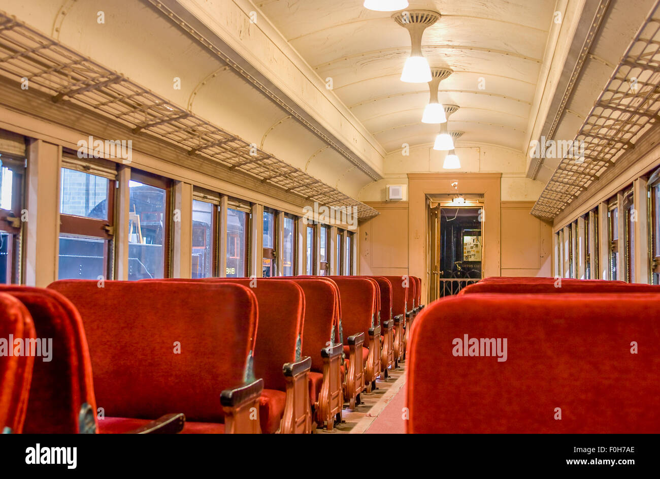 Interno di un antico Pullman Treno cabina del 1930 Foto Stock
