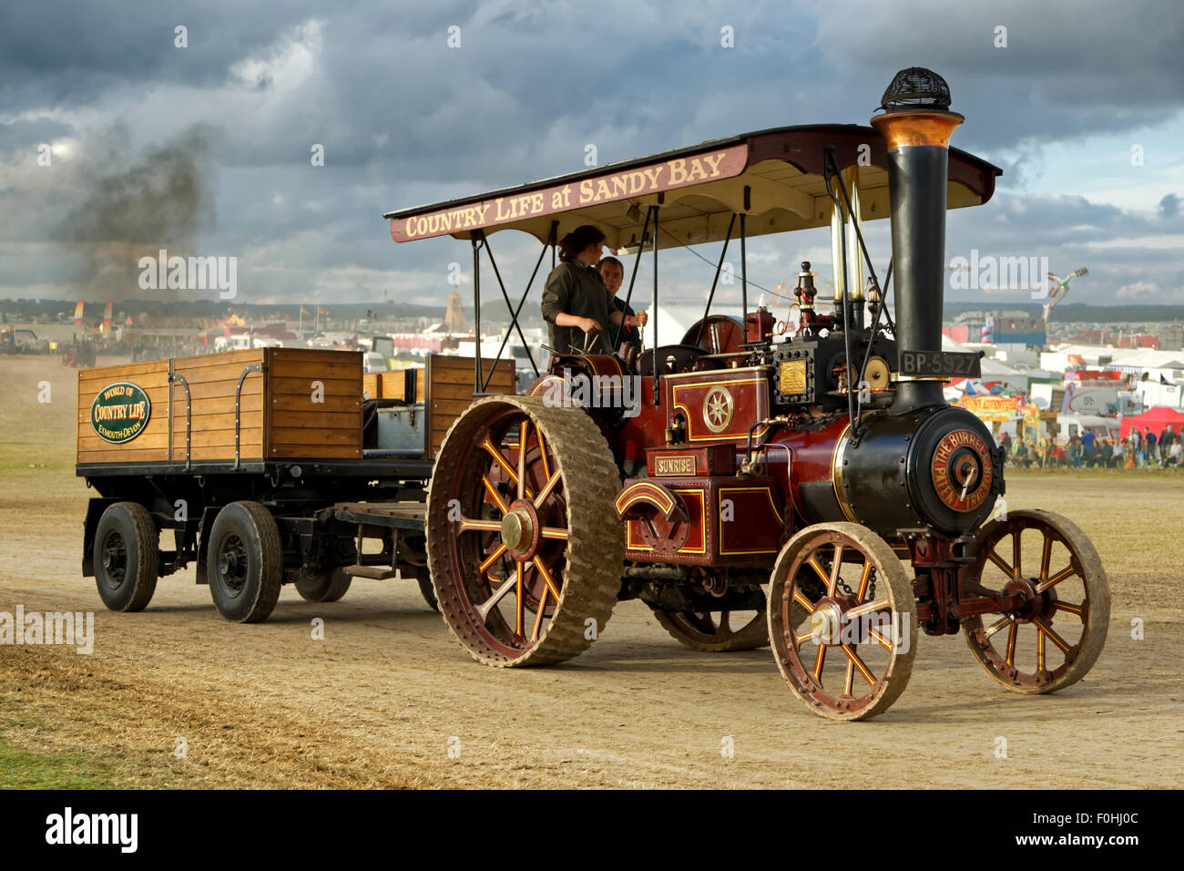 Burrell 4nhp medaglia d oro trattore No.3689 Sunrise al grande Dorset fiera del vapore, Tarrant Hinton,Blandford, Dorset, Regno Unito. Foto Stock