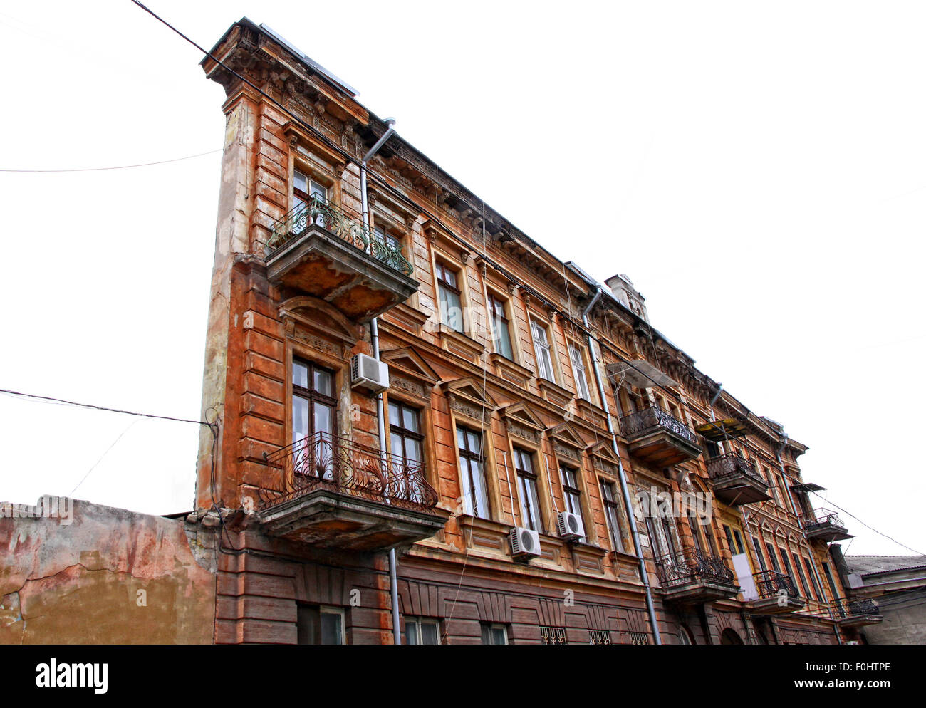Famoso edificio One-Wall a Odessa, Ucraina. Noto anche come casa piana e Devil's House. A causa della mancanza di fondi per la constructi Foto Stock