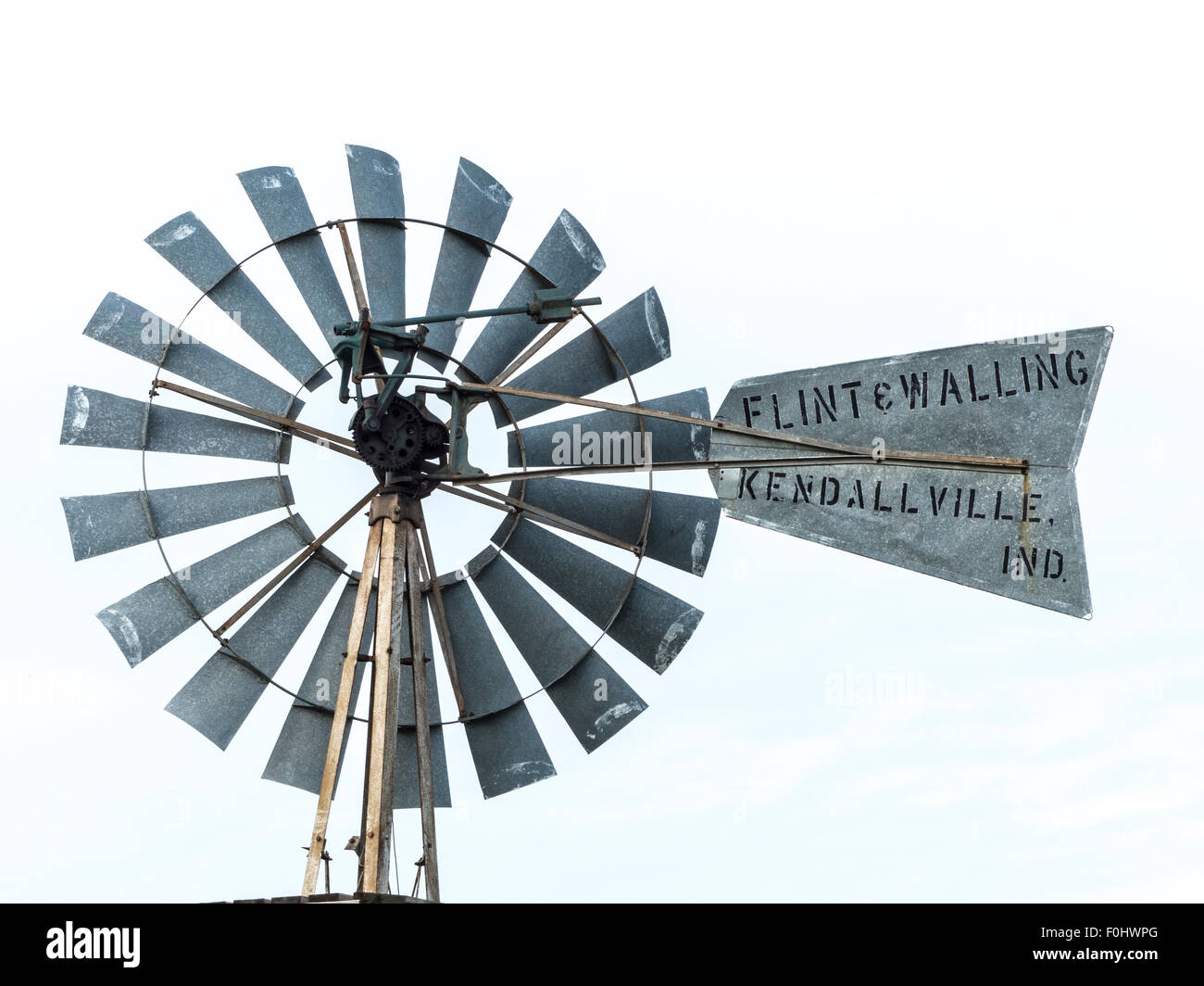 Una immagine di knockout di selce e muratura mulino a vento sul display al Mid America Windmill Museum di Kendallville Indiana Foto Stock