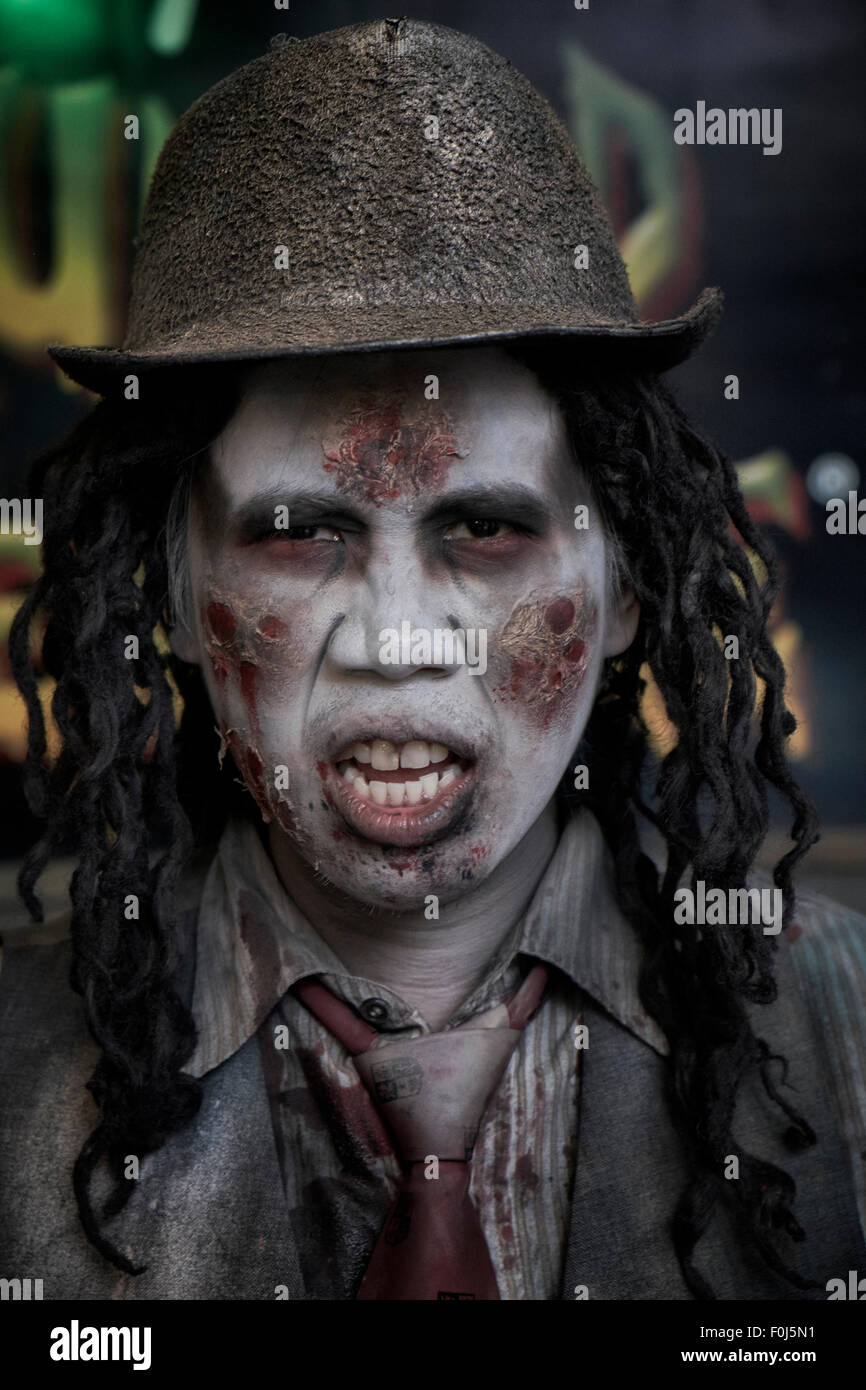 Zombie Halloween maschio carattere. Credeteci o no di Ripley Pattaya Thailandia. Foto Stock