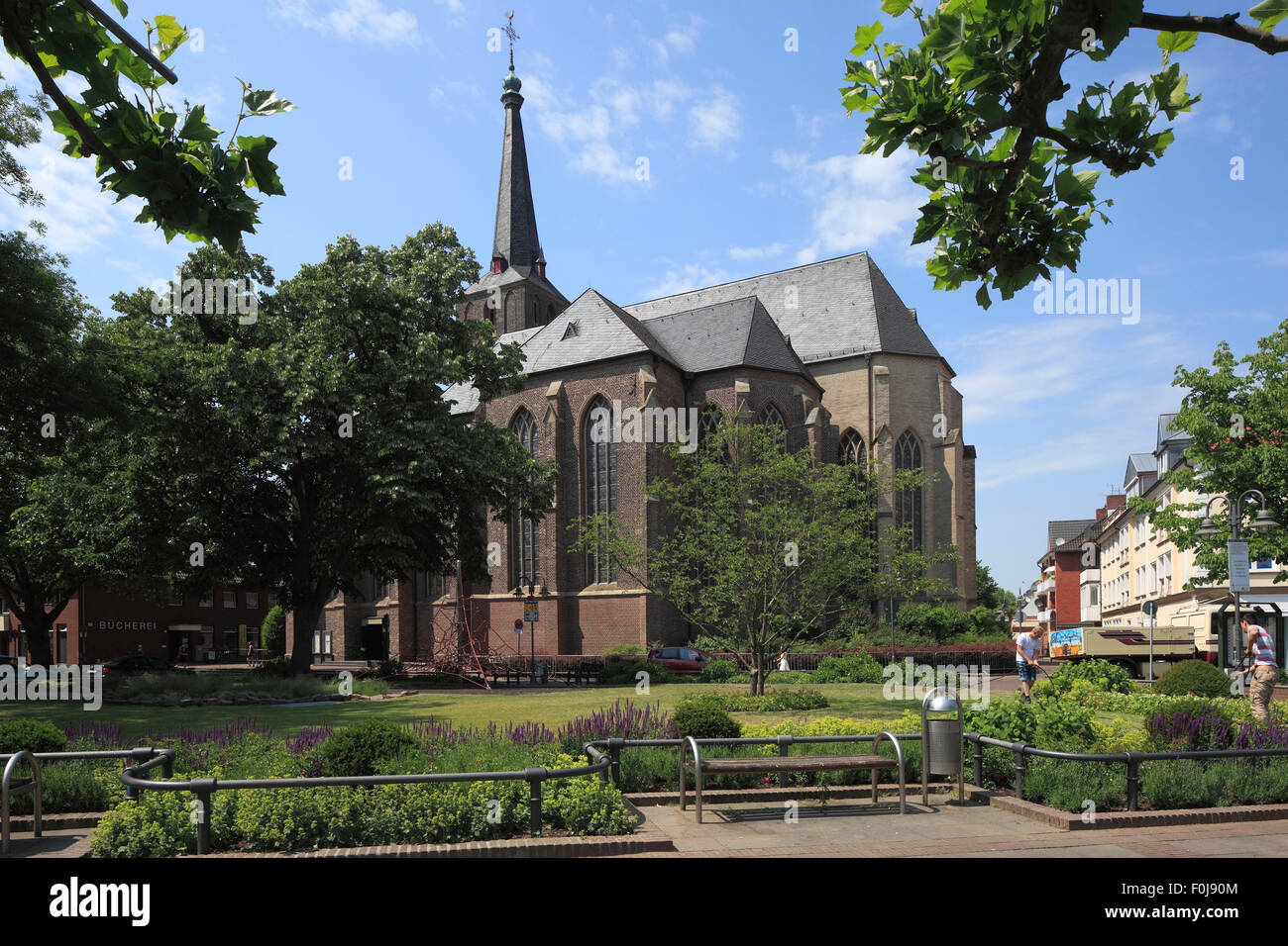 Katholische Pfarrkirche Santa Maria Magdalena in Geldern, Niederrhein, Renania settentrionale-Vestfalia Foto Stock