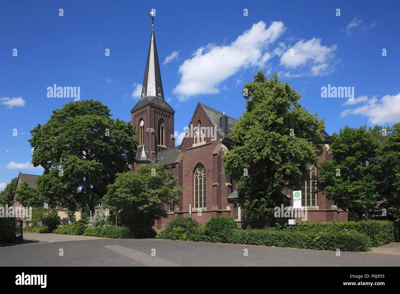 Katholische Pfarrkirche St. Antonius in Geldern-Hartefeld, Niederrhein, Renania settentrionale-Vestfalia Foto Stock