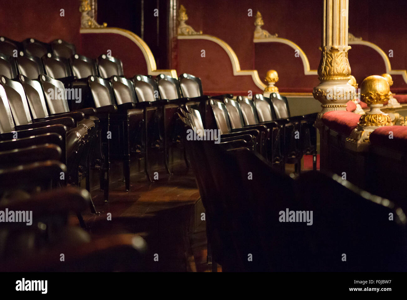 Vuoto vuoto grandi teatri classici in stile barocco in vecchio stile bellissimo Teatro di San José di Costa Rica Foto Stock