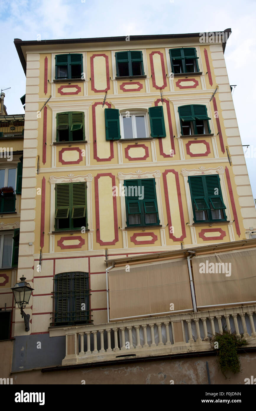 Tipica architettura in Italia sulla Riviera vicino a Porto fino Foto Stock
