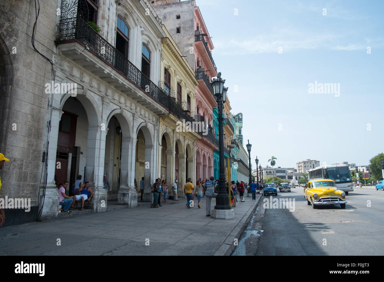 Classica architettura cubana sul Paseo de Marti a l'avana Foto Stock