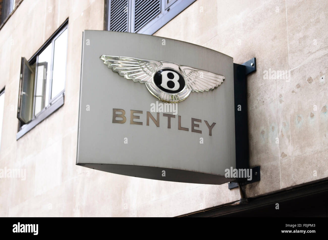 Segno di Bentley Berkelely square Foto Stock