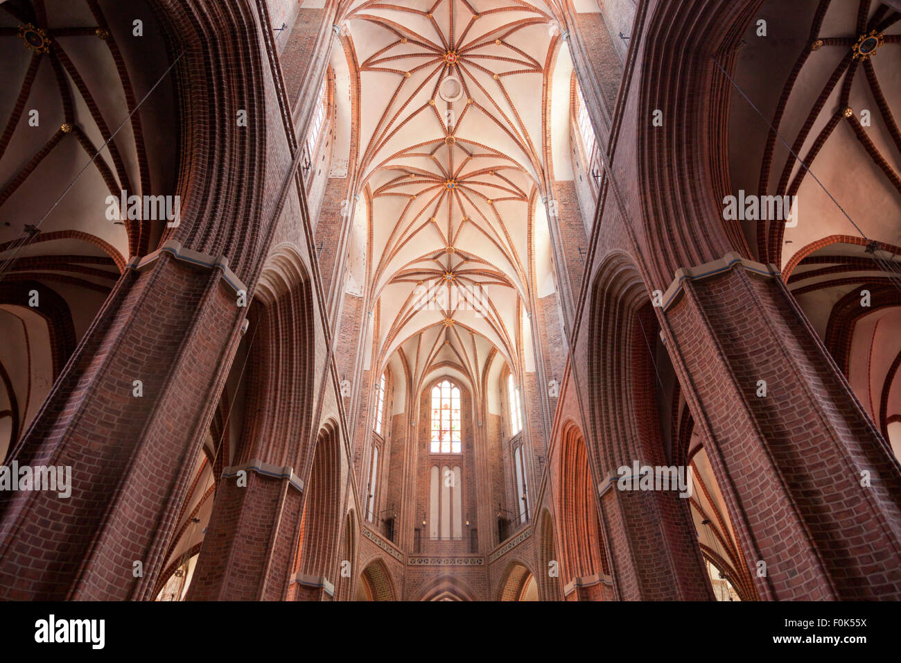 Interno del protestante del St. Nicolai chiesa cittadina anseatica di Lüneburg, Bassa Sassonia, Germania Foto Stock