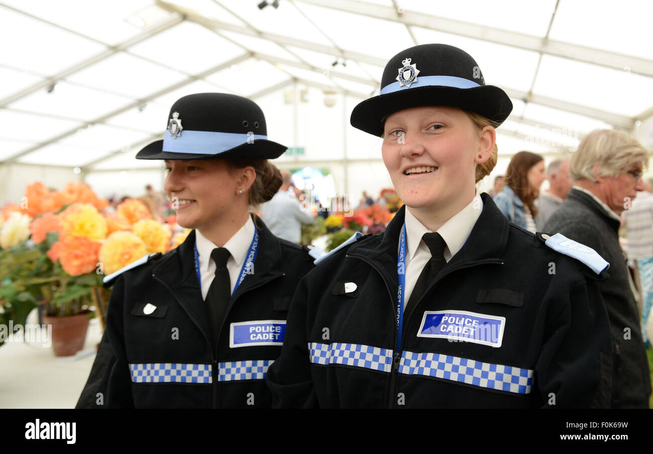 Polizia femminile cadetti cadet ufficiali volontari british regno unito Foto Stock