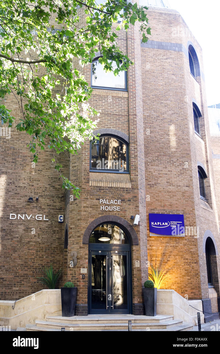 Il Kaplan Law School in South Bank di Londra. Foto Stock