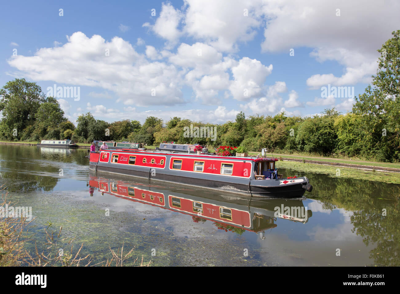 Il Gloucester e Nitidezza Canal vicino Frampton-on-Severn, Gloucestershire, England, Regno Unito Foto Stock