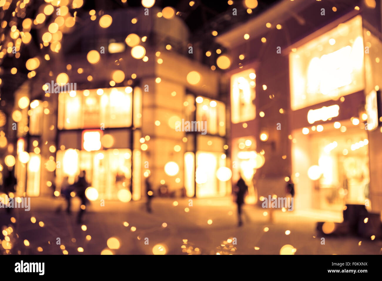 Shopping Mall di sfocatura con sfondo bokeh di fondo Foto Stock Shopping Mall di sfocatura con sfondo bokeh di fondo Foto Stock