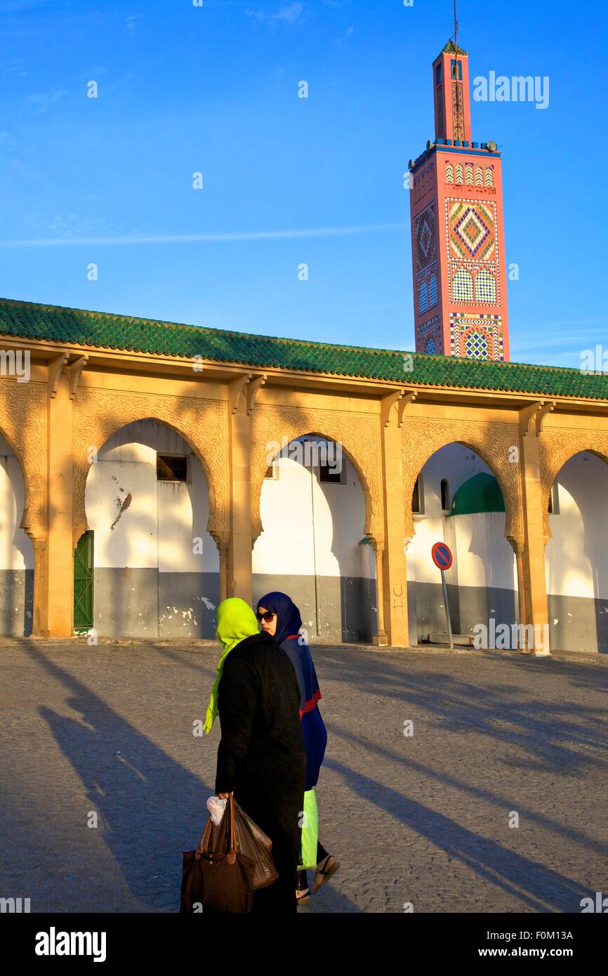 La moschea di Sidi Bou Abib, Gran Socco, Tangeri, Marocco, Africa del Nord Foto Stock