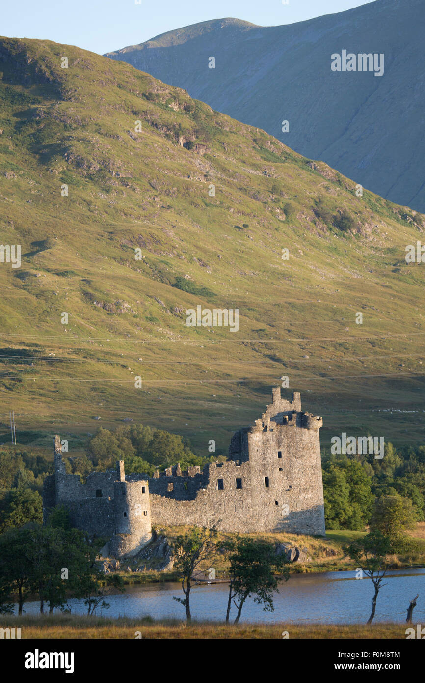 Kilchurn Castle, Loch Awe, Scozia, dimora ancestrale del Campbell Clan Foto Stock