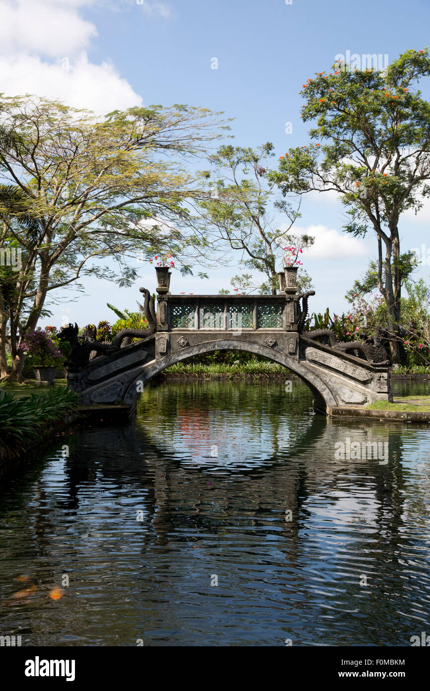 Taman Ujung acqua Palace - il magnifico palazzo dell'acqua di Bali Orientale Foto Stock