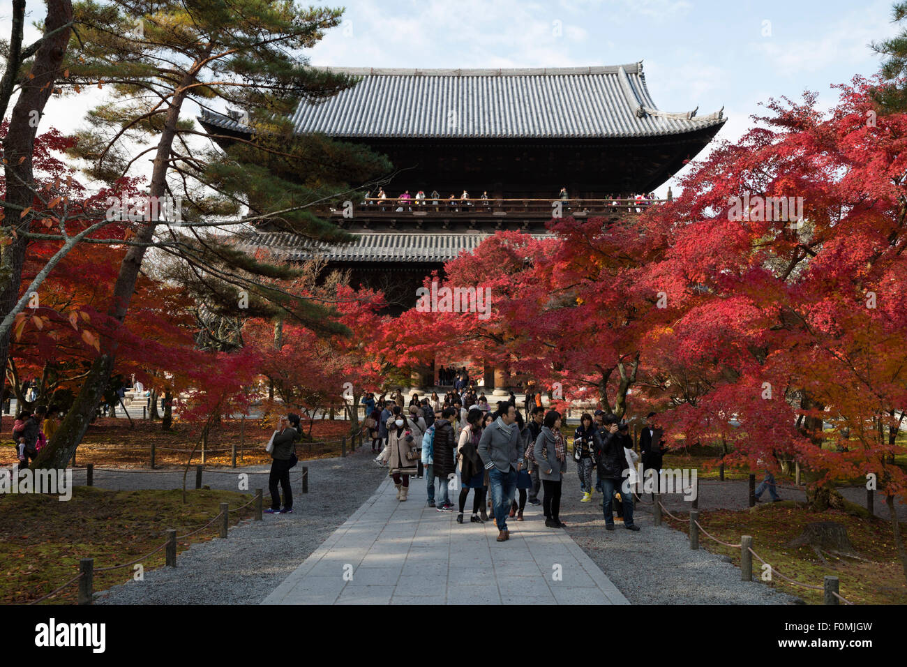 San-mon gate, Nanzen-ji (Tempio buddista), Northern Higashiyama, Kyoto, Giappone, Asia Foto Stock