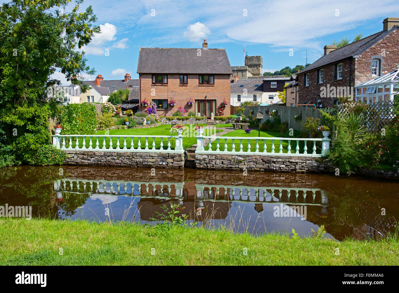 Il Monmouthshire e Brecon Canal, vicino a Brecon, Powys, Wales UK Foto Stock