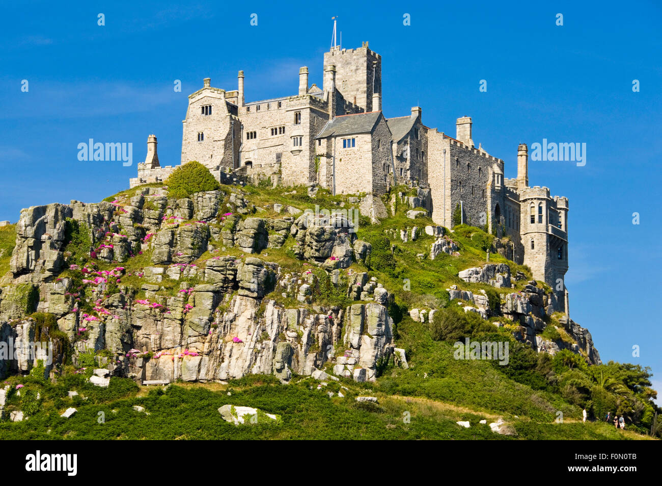 Orizzontale di vista ravvicinata di St Michael's Mount, Cornwall. Foto Stock