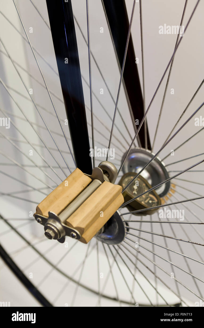 A ruota alta, aka Penny Farthing, pedali della bicicletta - USA Foto Stock