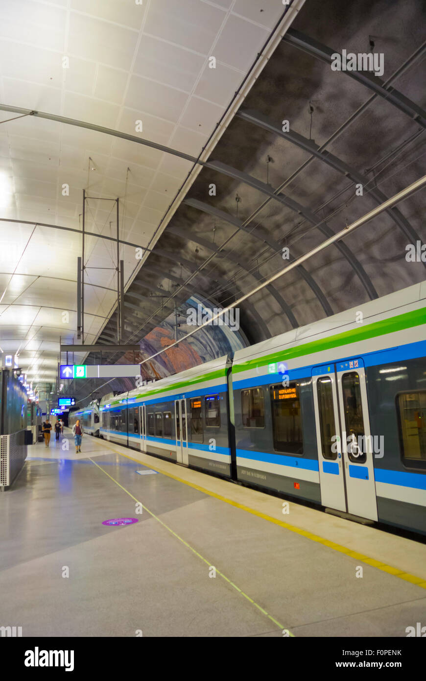 Stazione ferroviaria aeroportuale, Kehärata, anello ferroviario linea, Helsinki-Vantaan lentoasema, l'aeroporto Helsinki-Vantaa, Finlandia Foto Stock