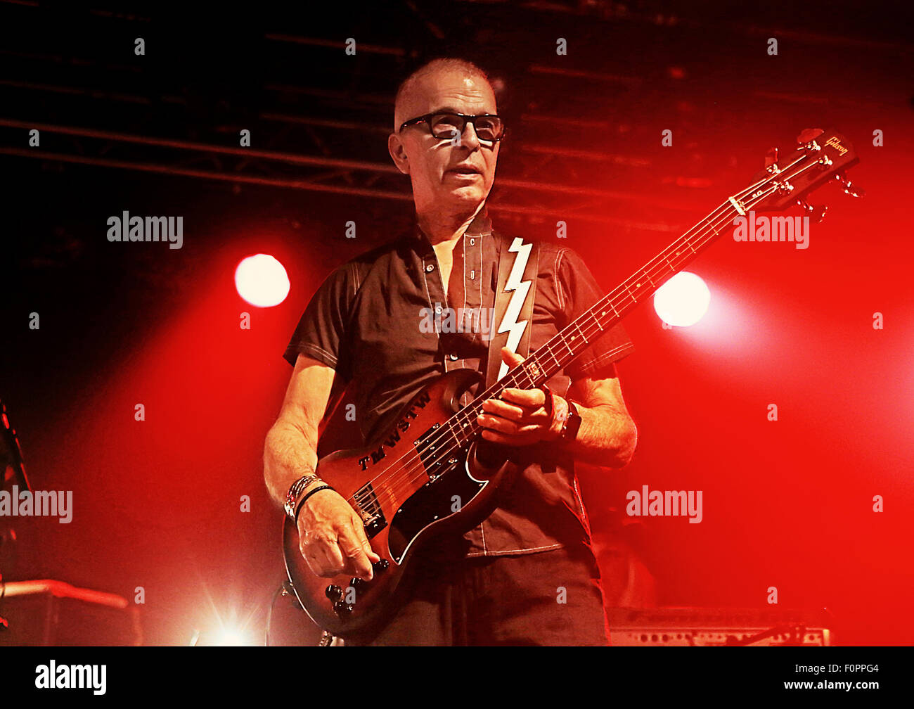 Tony Visconti, Woody Woodmansey e Glenn Gregory eseguire "l'uomo che ha venduto in tutto il mondo a Liverpool O2 Academy dotata di: Tony Visconti dove: Liverpool, Regno Unito quando: 18 Giu 2015 Foto Stock