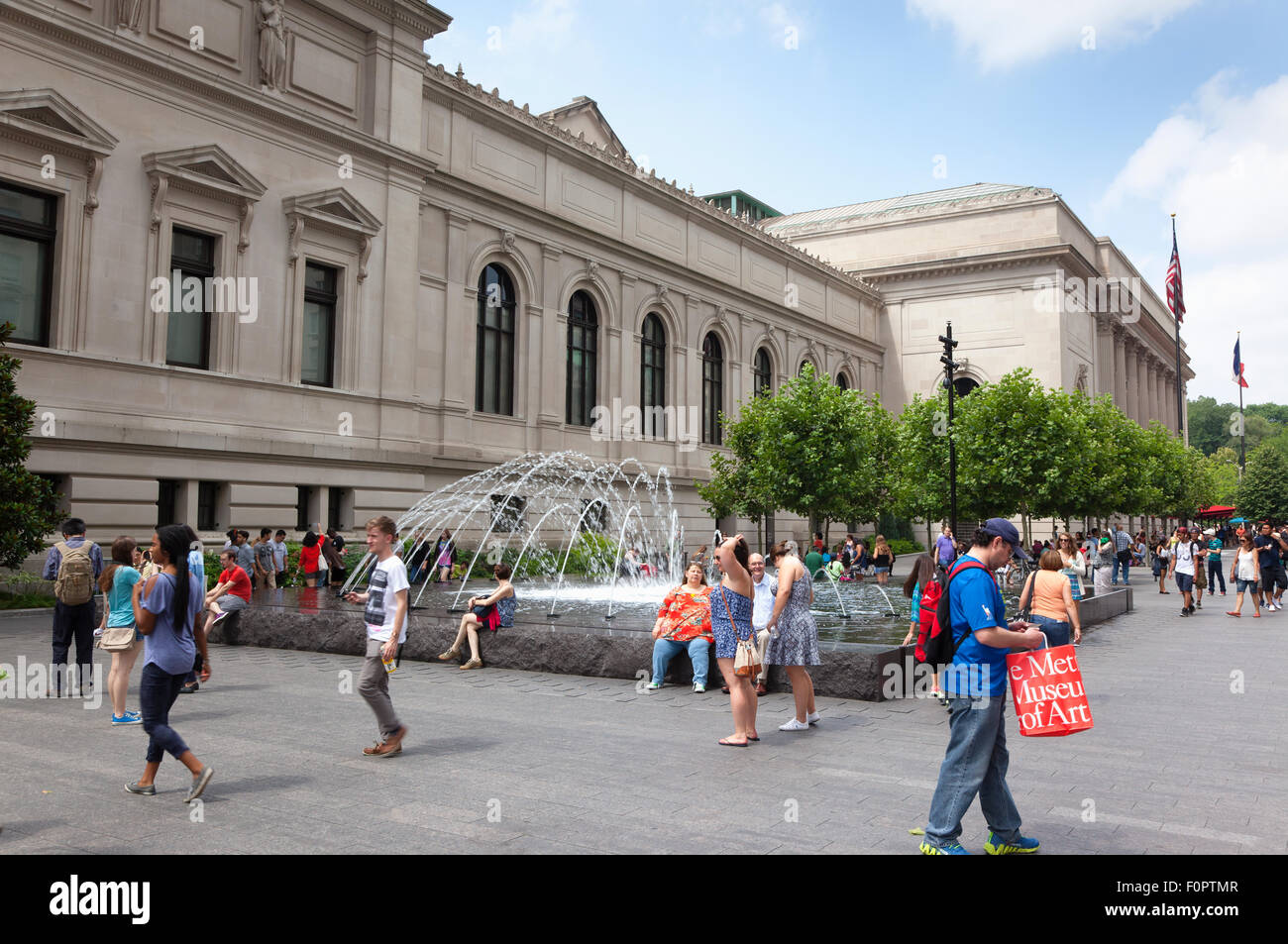 Stati Uniti d'America, nello Stato di New York, New York City, Manhattan, Esterno del Museo di Arte Moderna sulla Quinta Avenue. Foto Stock