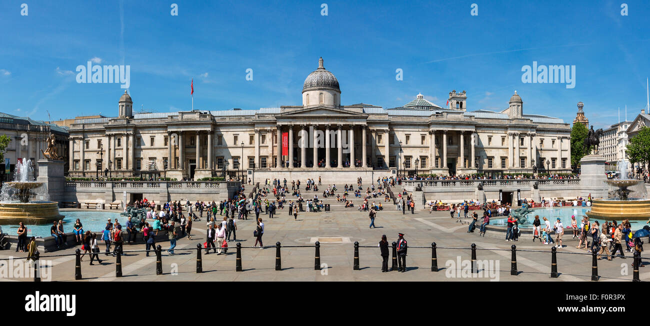 Londra, Trafalgar Square e la Galleria Nazionale Foto Stock