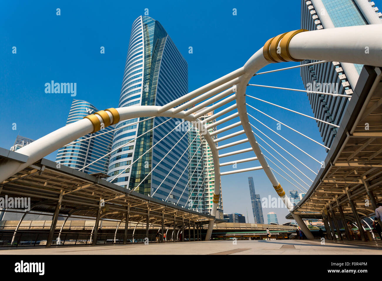 Thailandia, Bangkok, Chong Nonsi stazione BTS Foto Stock