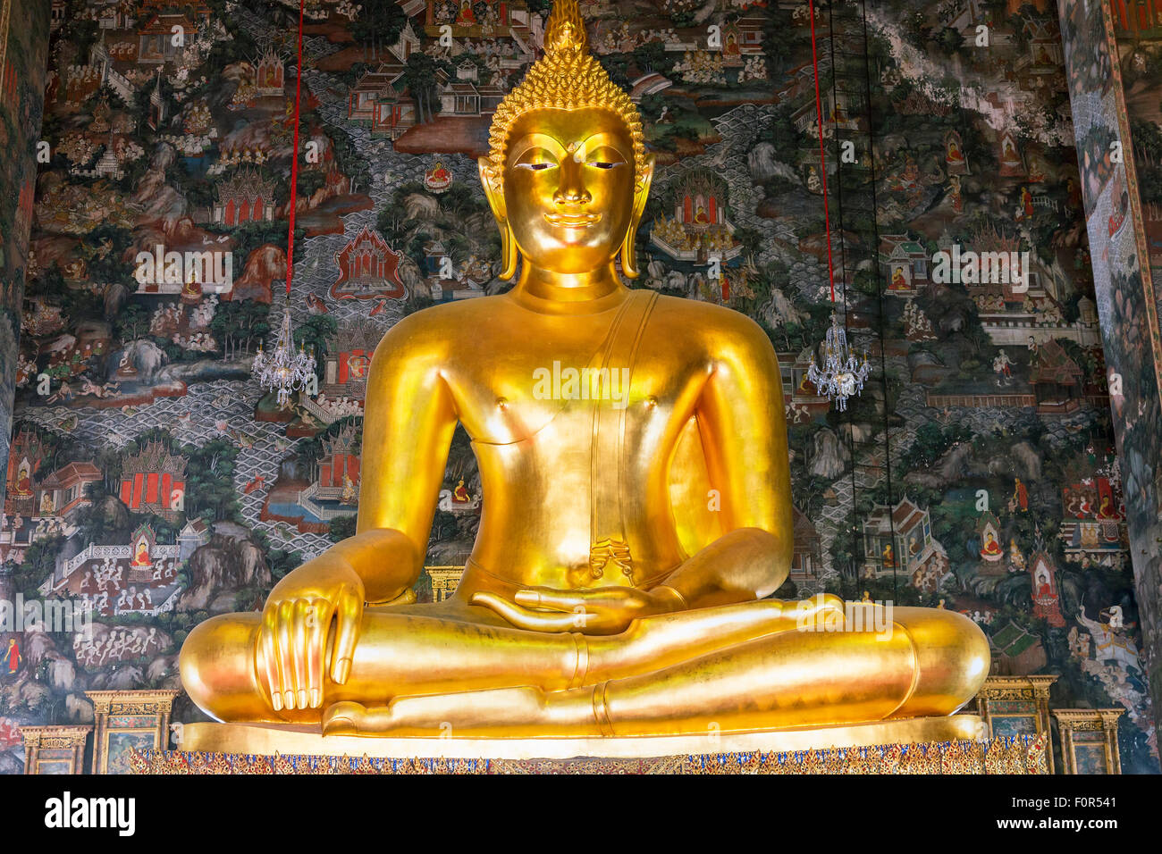 Wat Suthat risalenti alla prima metà del XIX secolo, Bangkok, Thailandia, Sud-est asiatico, in Asia Foto Stock