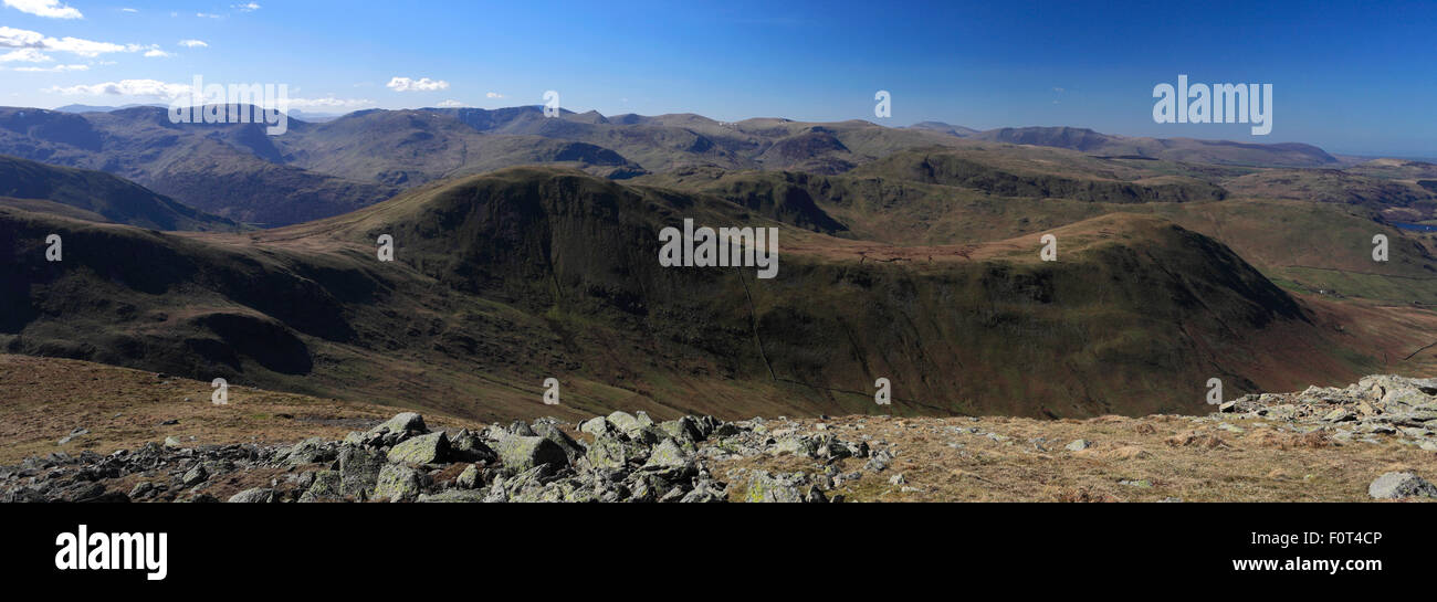 La molla, il vertice del resto Dodd e il Nab Fells, Martindale valle comune, Parco Nazionale del Distretto dei Laghi, Cumbria, Inghilterra, Regno Unito. Foto Stock