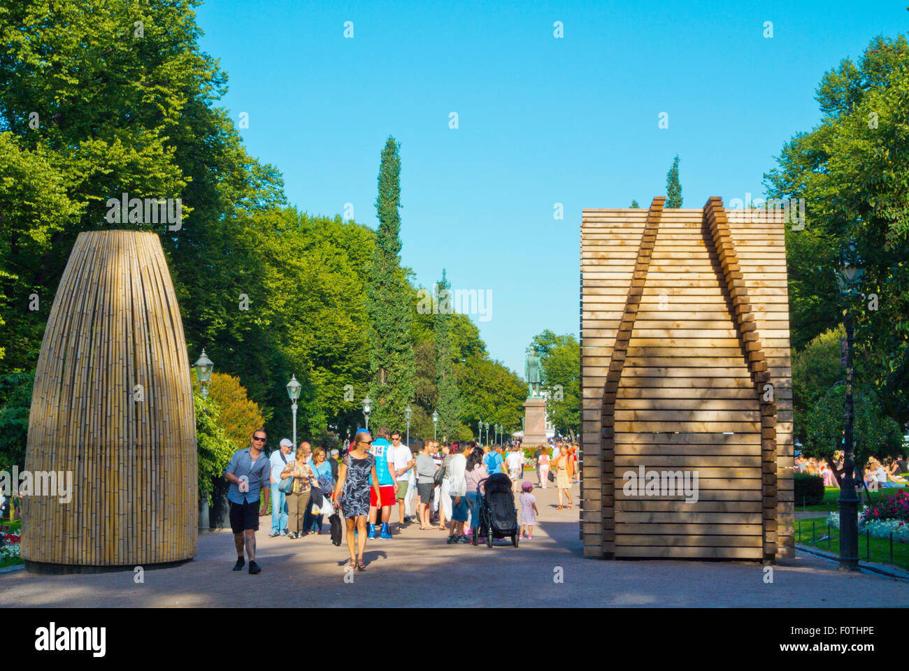 Esplanadi, Esplanade Park Avenue e il centro di Helsinki, Finlandia, Europa Foto Stock