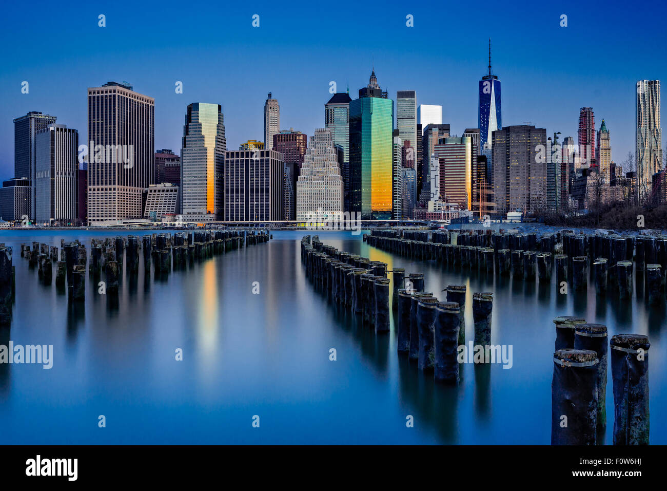 New york city skyline immagini e fotografie stock ad alta risoluzione -  Alamy