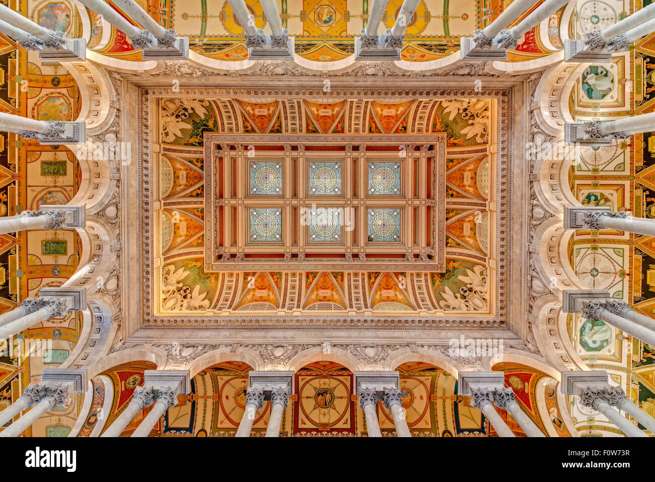 Sala principale soffitto presso la Biblioteca del Congresso a Washington DC. Foto Stock