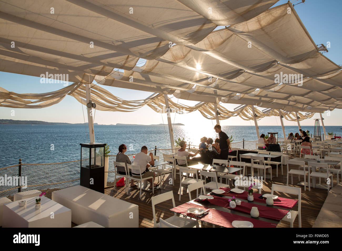 Il Savannah Ibiza sul Sunset Strip, San Antonio a Ibiza Foto Stock