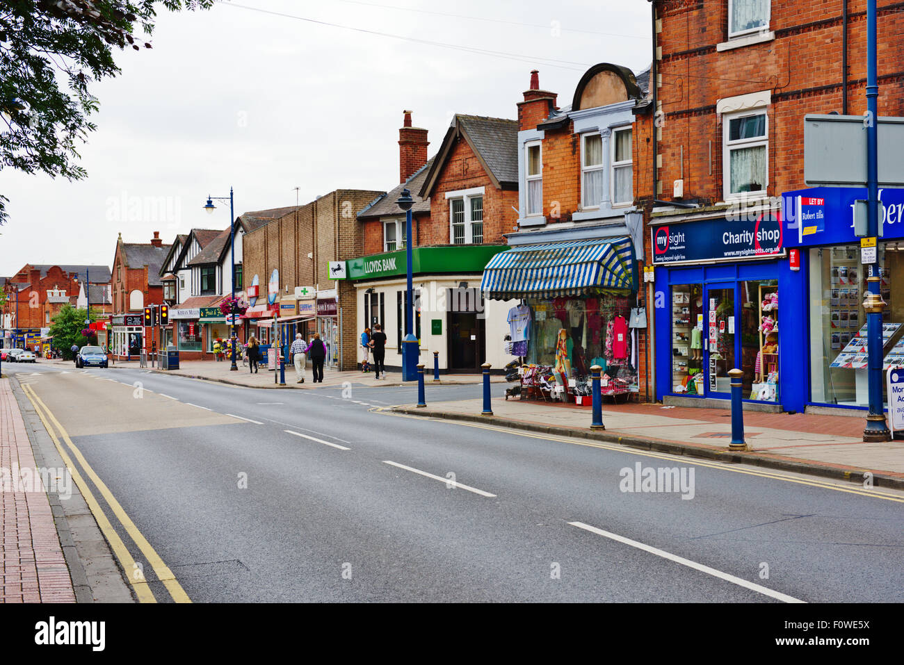 High Street nella città di Stapleford, Derbyshire, Inghilterra Foto Stock