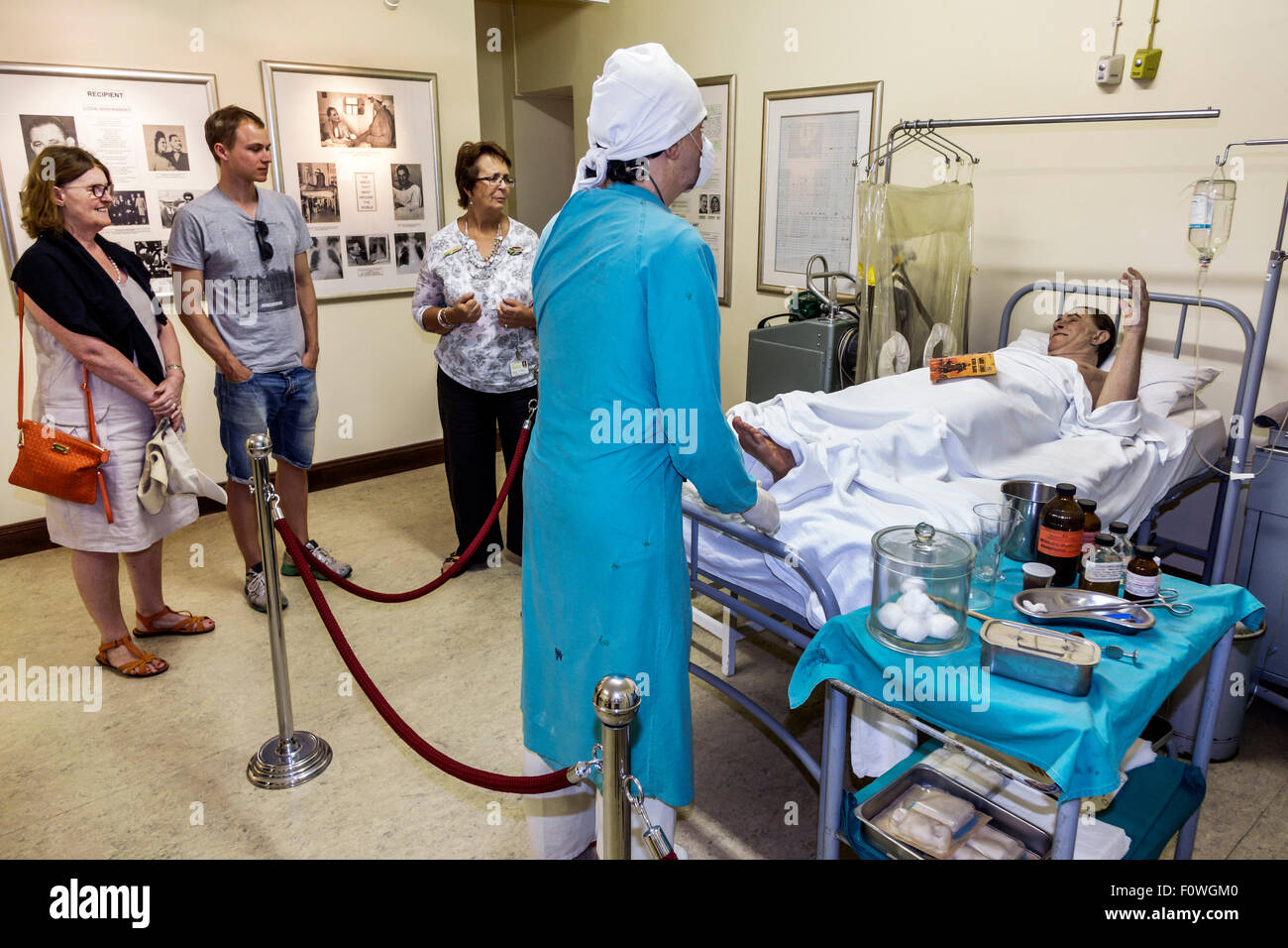 Città del Capo Sud Africa, Africa, Salt River Water, Groote Schuur Hospital, Heart of Cape Town Museum, sala operatoria, rievocazione, guida, manichini, medici, Foto Stock