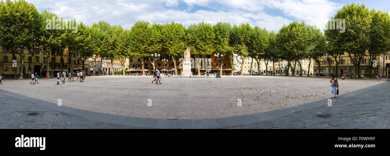 Piazza Napoleone, piazza principale nella città di Lucca. Toscana, Italia Foto Stock