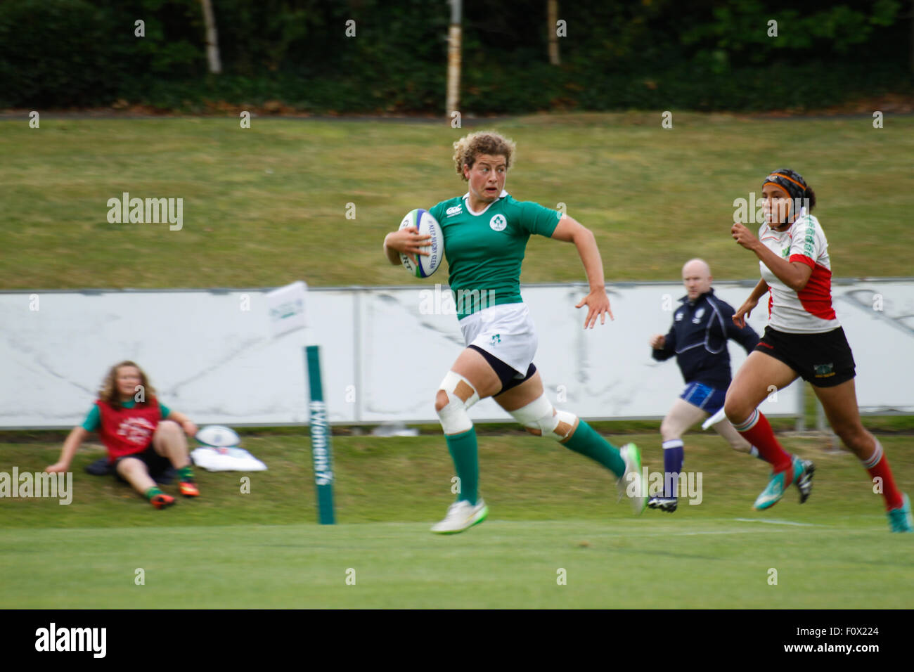 Dublino, Irlanda. Il 22 agosto 2015. Irlanda v Messico durante la donna Sevens qualificatore di serie corrisponde all'UCD Bowl, Dublino. L'Irlanda ha vinto la partita 64 - 0. Credito: Elsie Kibue / Alamy Live News Foto Stock