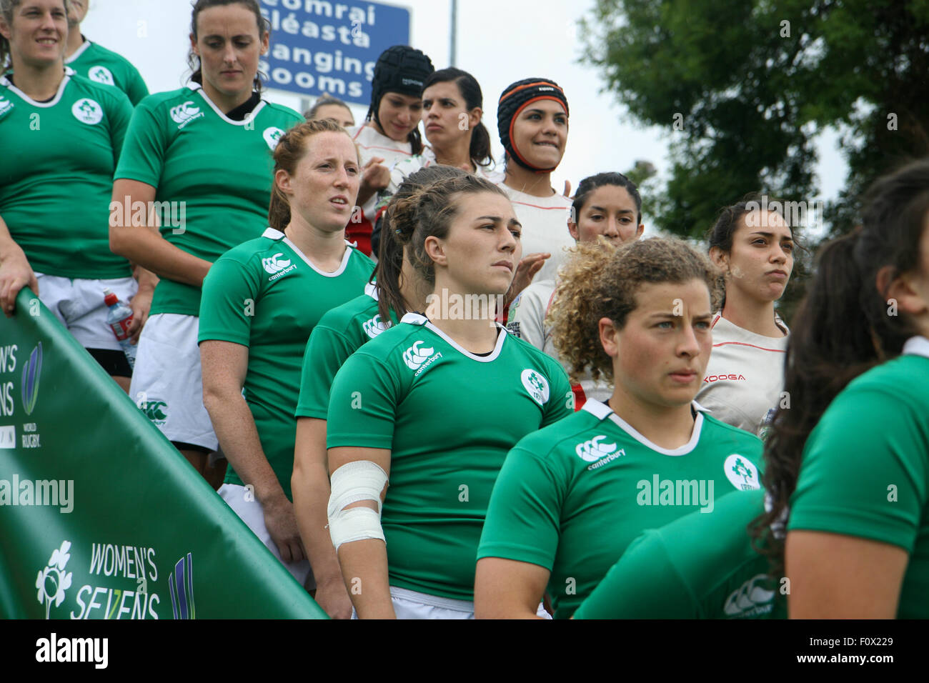 Dublino, Irlanda. Il 22 agosto 2015. Irlanda v Messico durante la donna Sevens qualificatore di serie corrisponde all'UCD Bowl, Dublino. L'Irlanda ha vinto la partita 64 - 0. Credito: Elsie Kibue / Alamy Live News Foto Stock