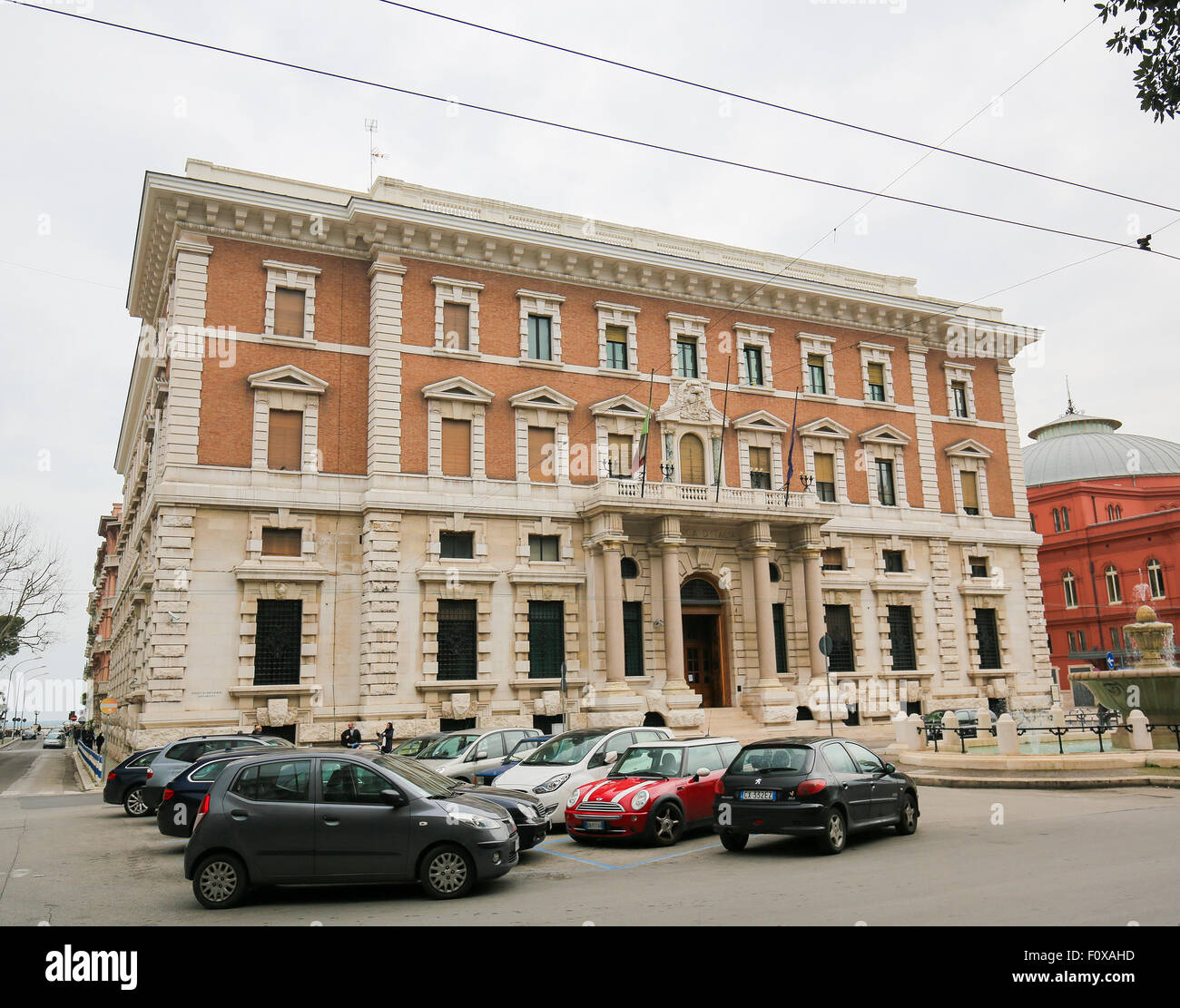 BARI, Italia - 16 Marzo 2015: costruzione della banca nazionale Banca d Italia nel centro di Bari, Italia Foto Stock
