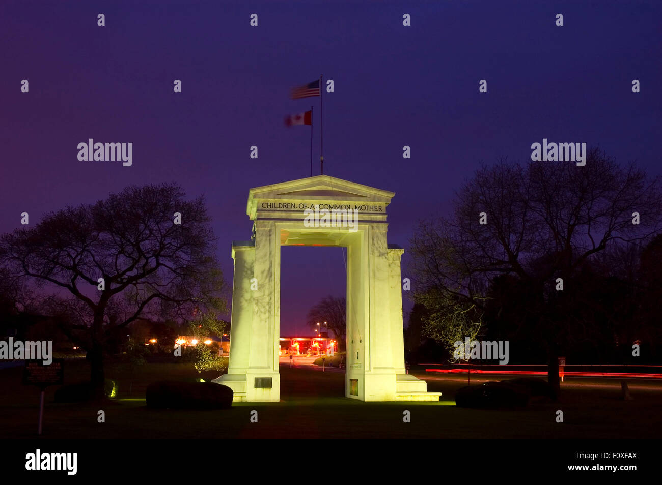 Arco della Pace del crepuscolo, Arco della Pace del parco dello stato di Washington Foto Stock