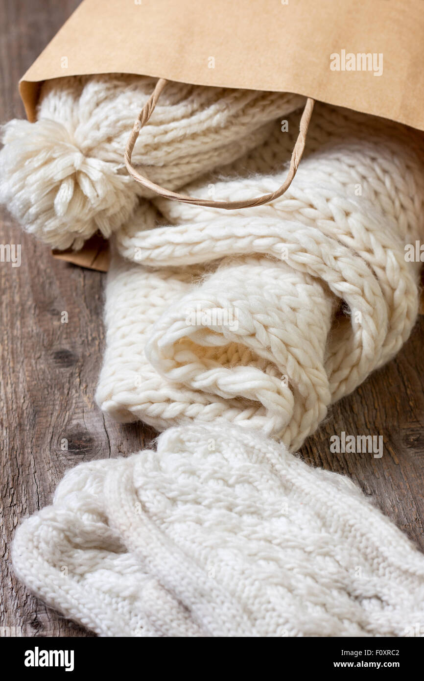 Acquisto di Vestiti caldi Foto Stock