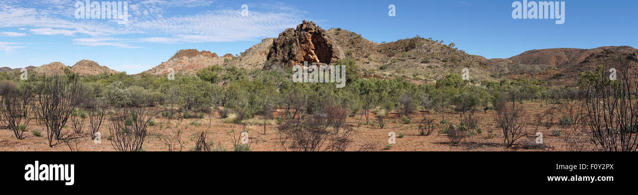 Corroboree Rock, East MacDonnell Ranges, Territorio del Nord, l'Australia Foto Stock