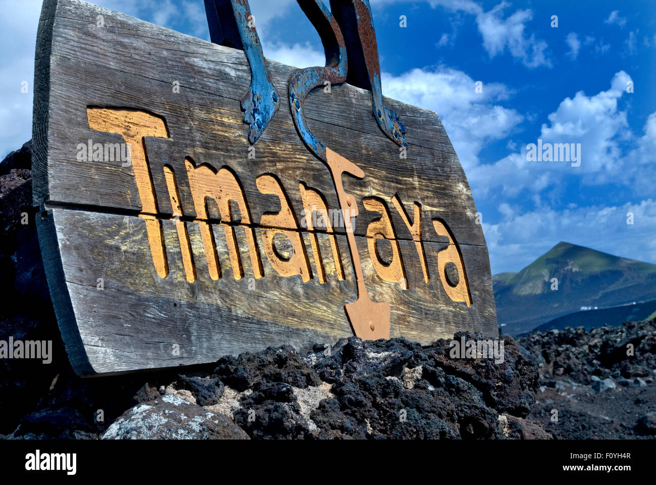 Timanfaya segno rustico Ingresso Parco Nazionale di Lanzarote isole Canarie Spagna Foto Stock