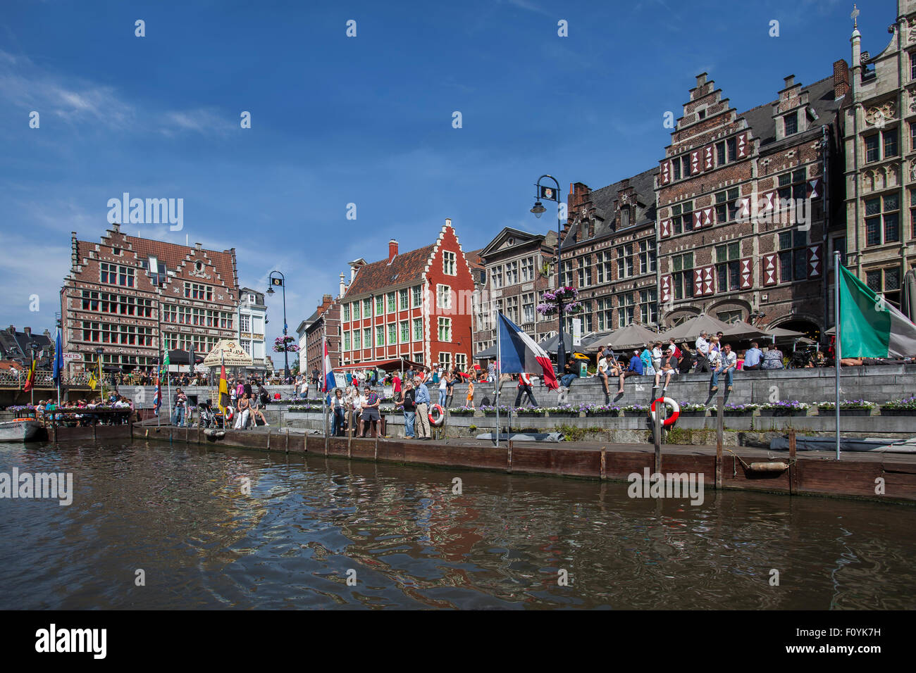 Graslei sulla Schelda, il centro storico di Gand, Belgio Foto Stock