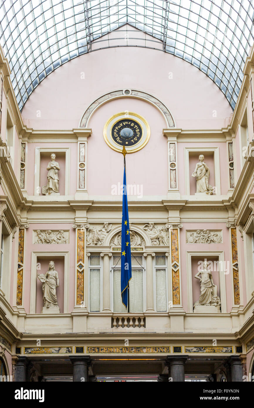 Galeries Royales St. Hubert galleria di negozi nel centro di Bruxelles, Belgio Foto Stock