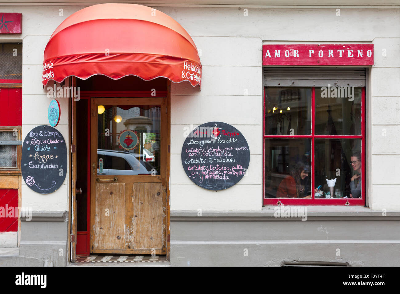 Cafe sul Cerro Alegre, Valparaiso, Cile Foto Stock
