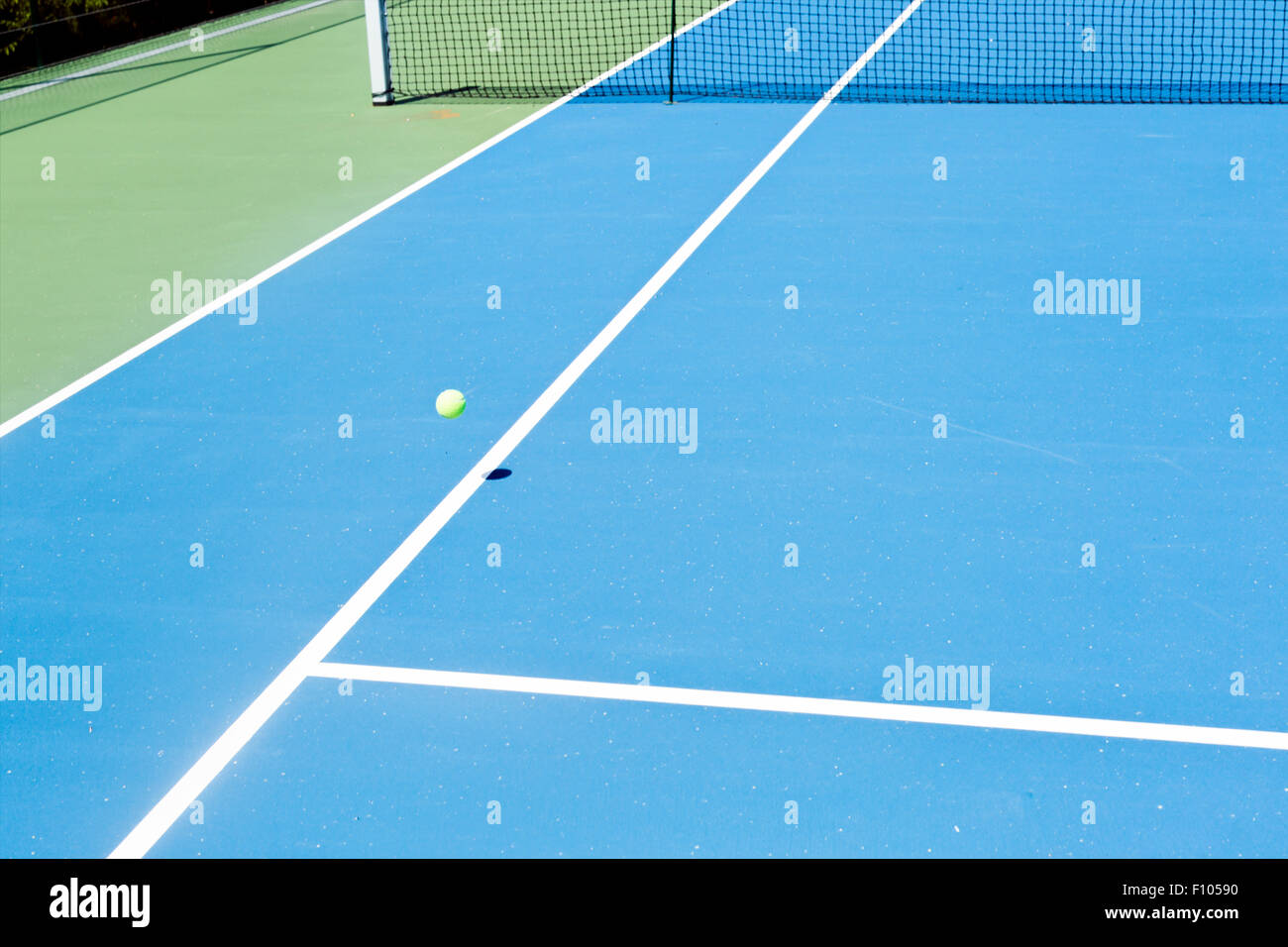 Campo da Tennis palla in / out , ace / vincitore durante il servire, punto Foto Stock