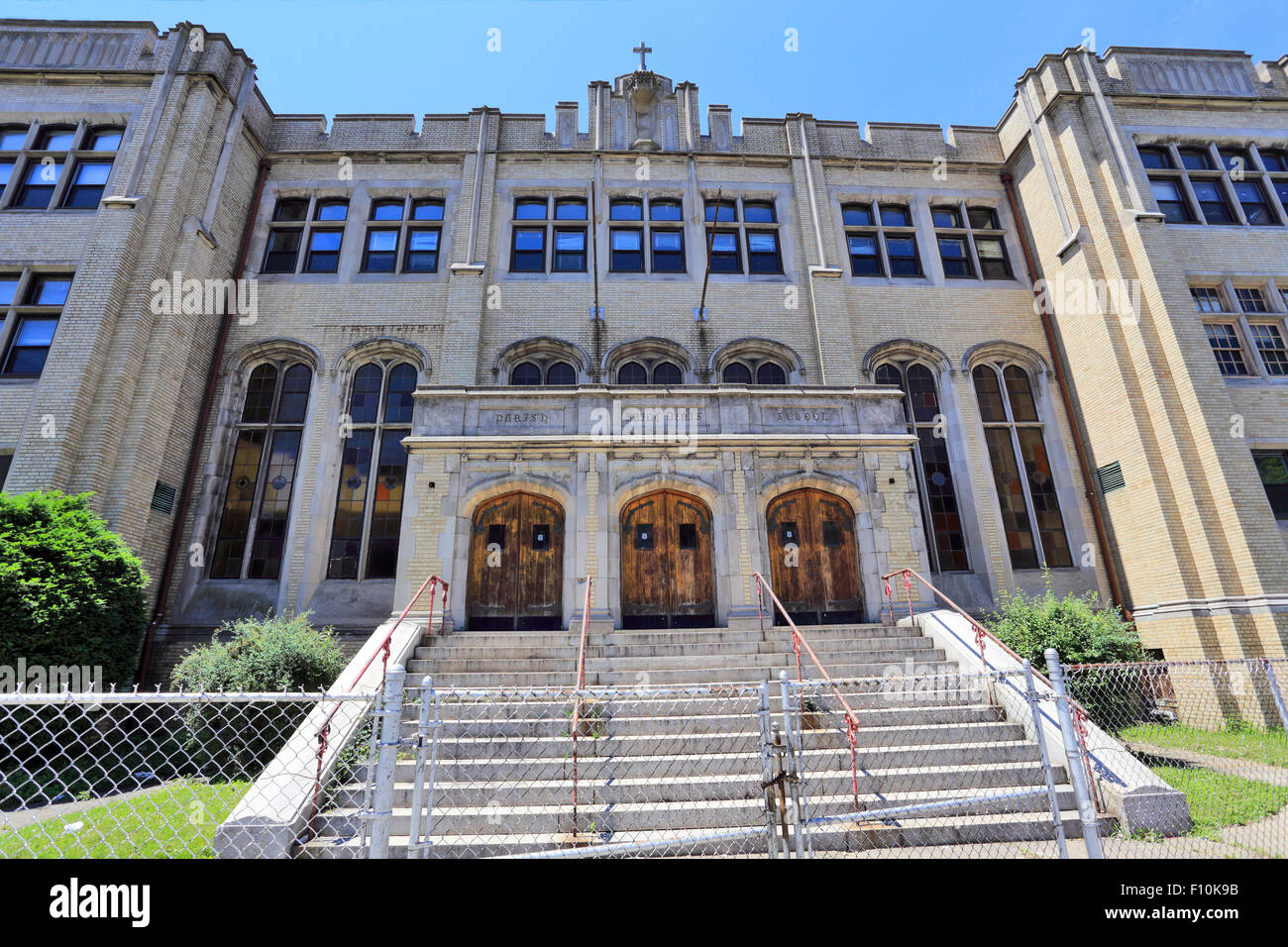 Chiuso St Denis Scuola Cattolica Yonkers New York Foto Stock